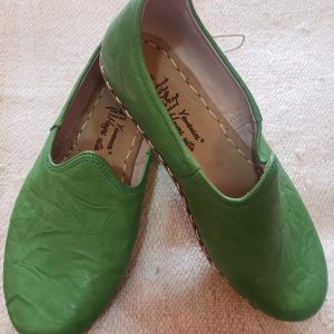 Leather shoes /slippers. - Image 4